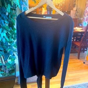 Large pink Republic black sweater with tie